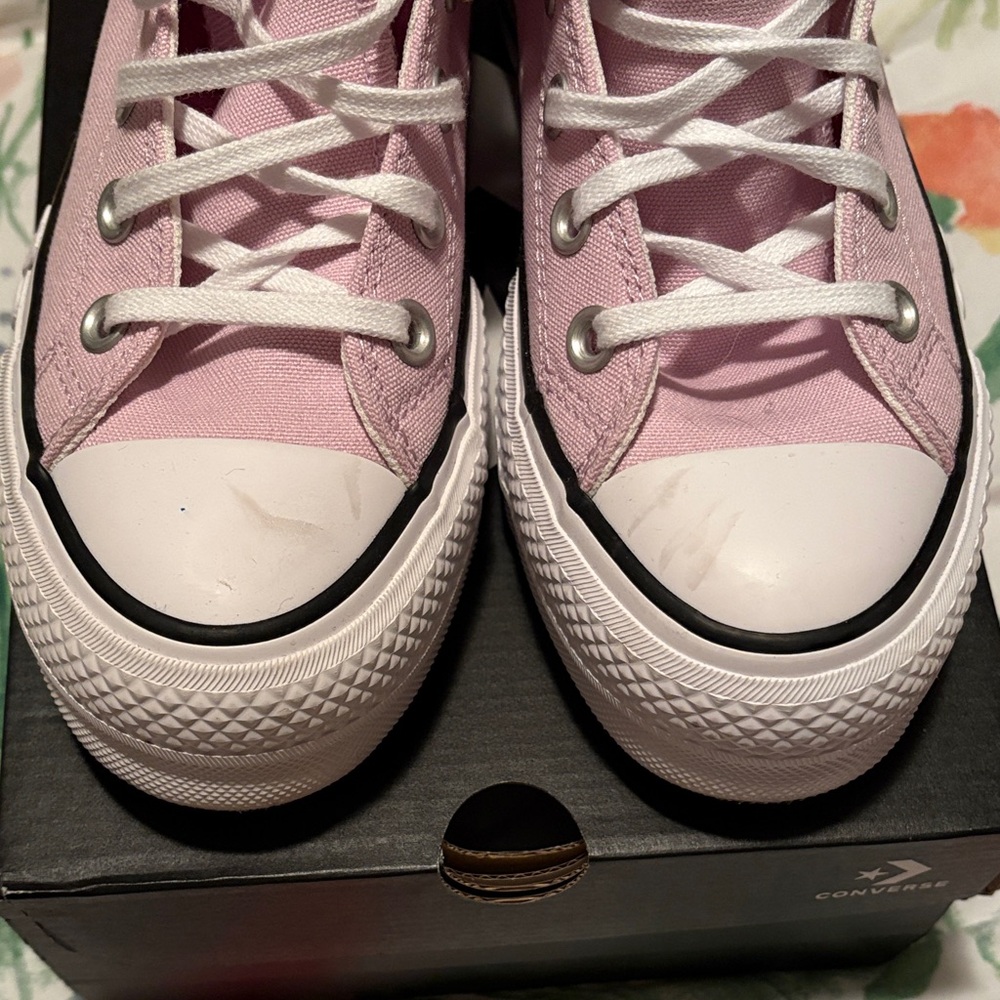 Converse Light Pink Floral High-Tops - Picture 5 of 11